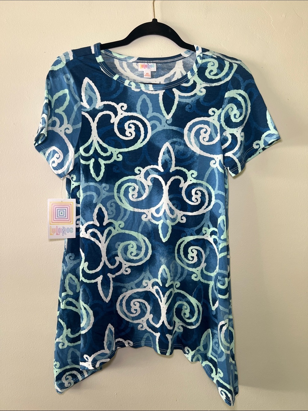 LuLaRoe Navy Blue, White & Aqua Scroll-Print Short Sleeve Top